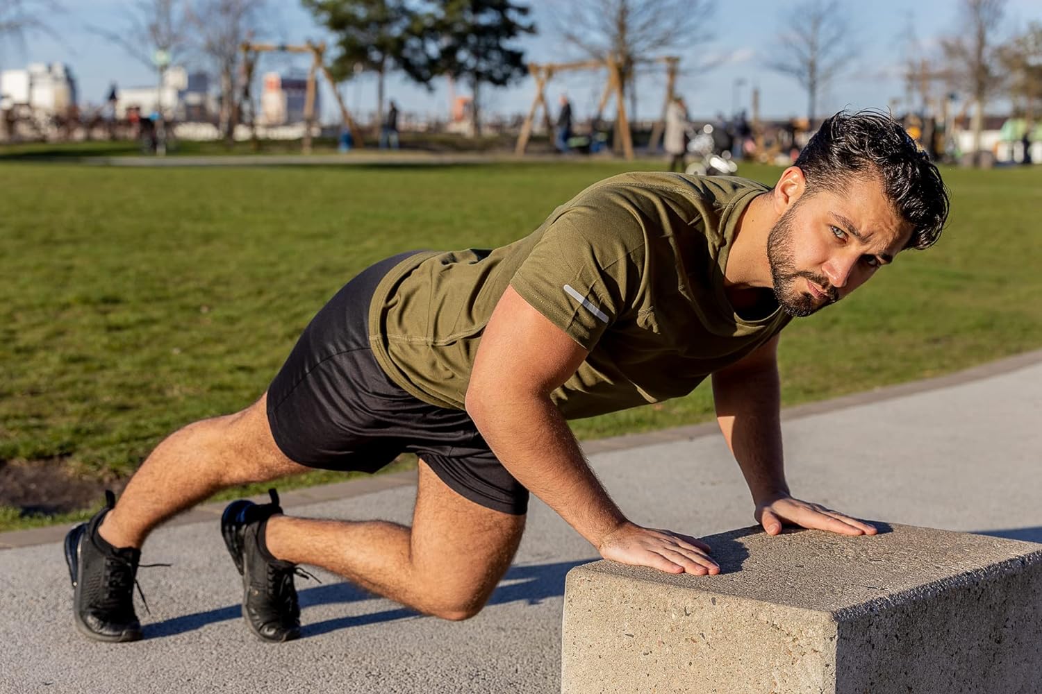 frueo Men's 1\/3 Pack Workout Shirts Quick Dry Moisture Wicking Short Sleeve Mesh Athletic T-Shirts - Image 3