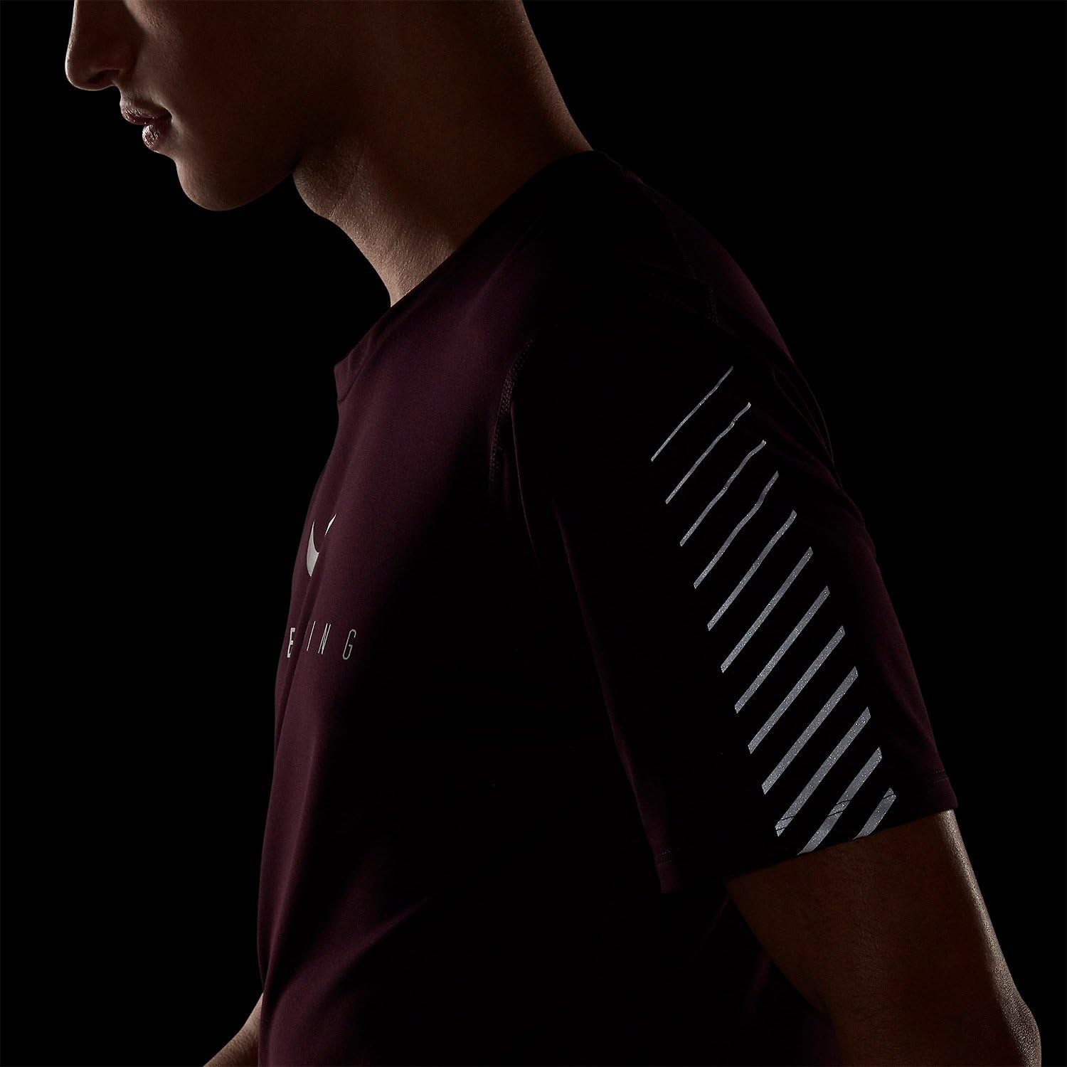 Nike Men`s Dri-FIT Miler Short Sleeve T-Shirt (Port Whine(858075-652)/Reflective Silver, XX-Large) - Image 4